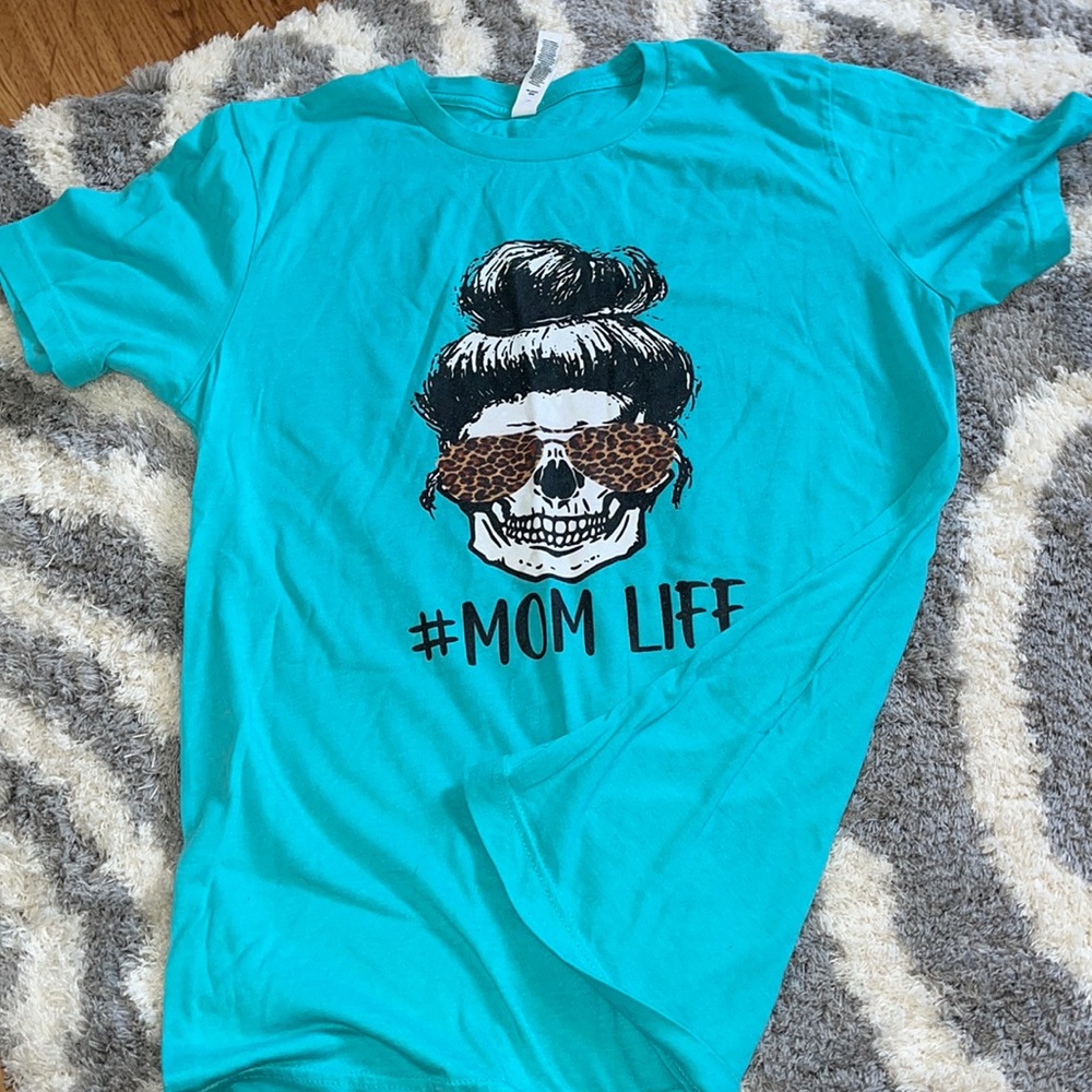 Bella Canvas tee